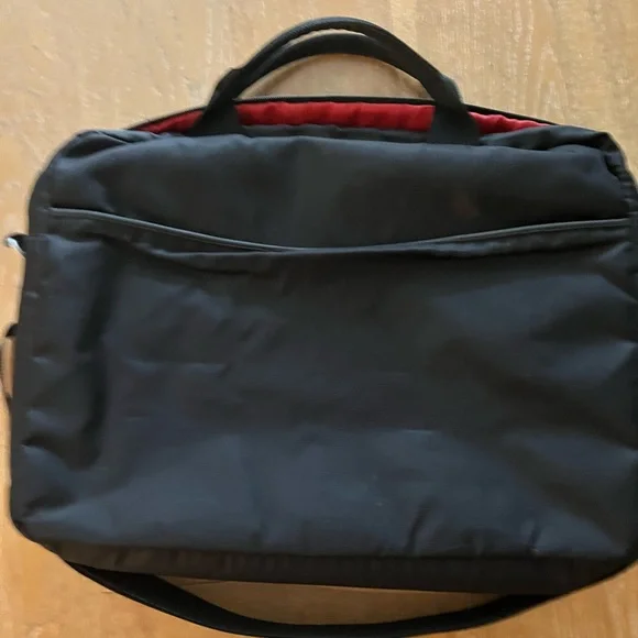 Tumi Black Laptop Bag for Men used - Picture 8 of 10